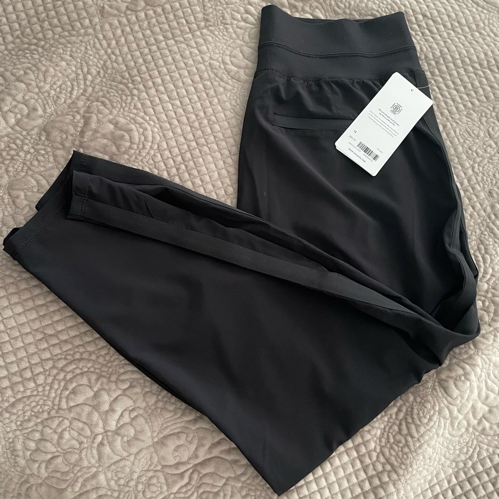 Athleta Nolita Slim Tapered Crop Pants